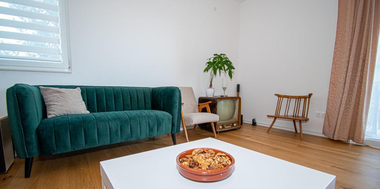 Apartment Nikola Kaštel Novi 외부 사진